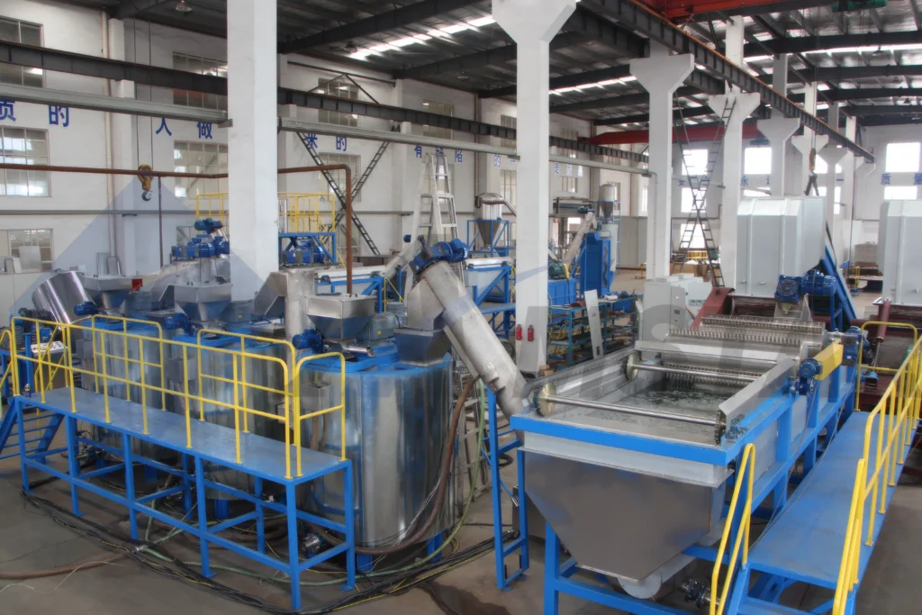 PET Bottle Flakes Hot Washing System (2018 Model) – washing vessels and rinse tank with access platforms